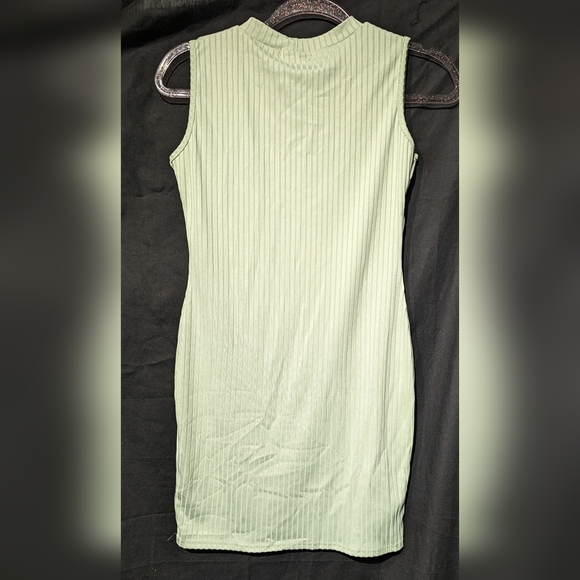 Plus Sage Green Rib Bust Detail Bodycon Dress size 8. Never worn with tag# - Picture 2 of 4